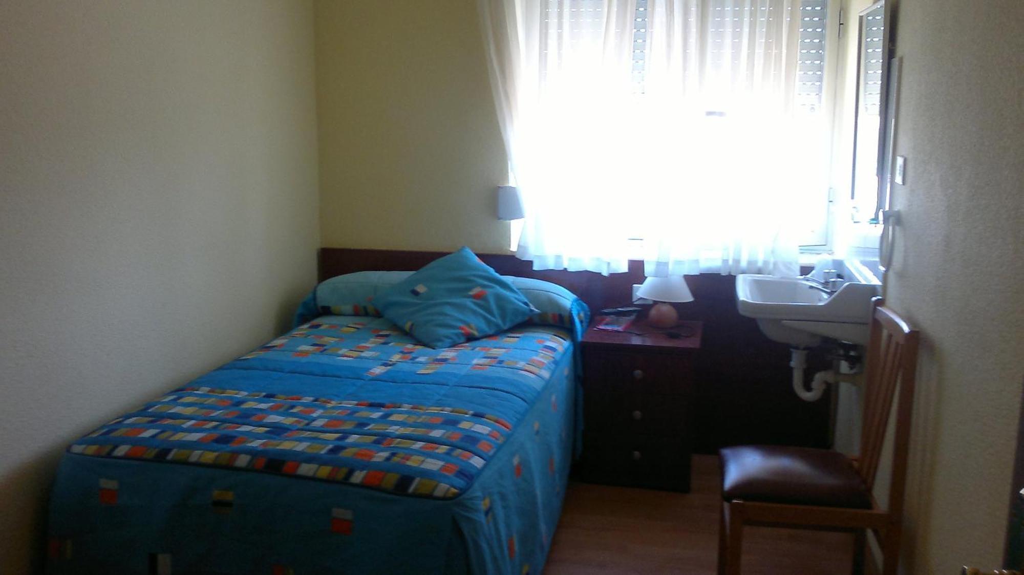 Hostal Residencia Delfin Astorga Extérieur photo